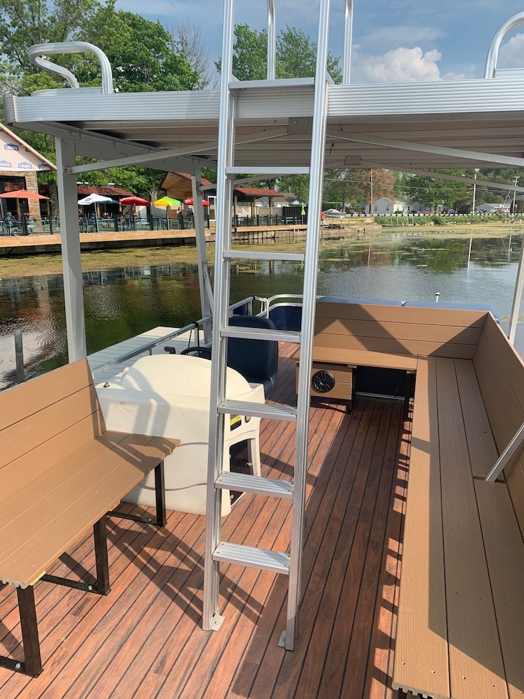 Edinboro Lake Resort Cabins