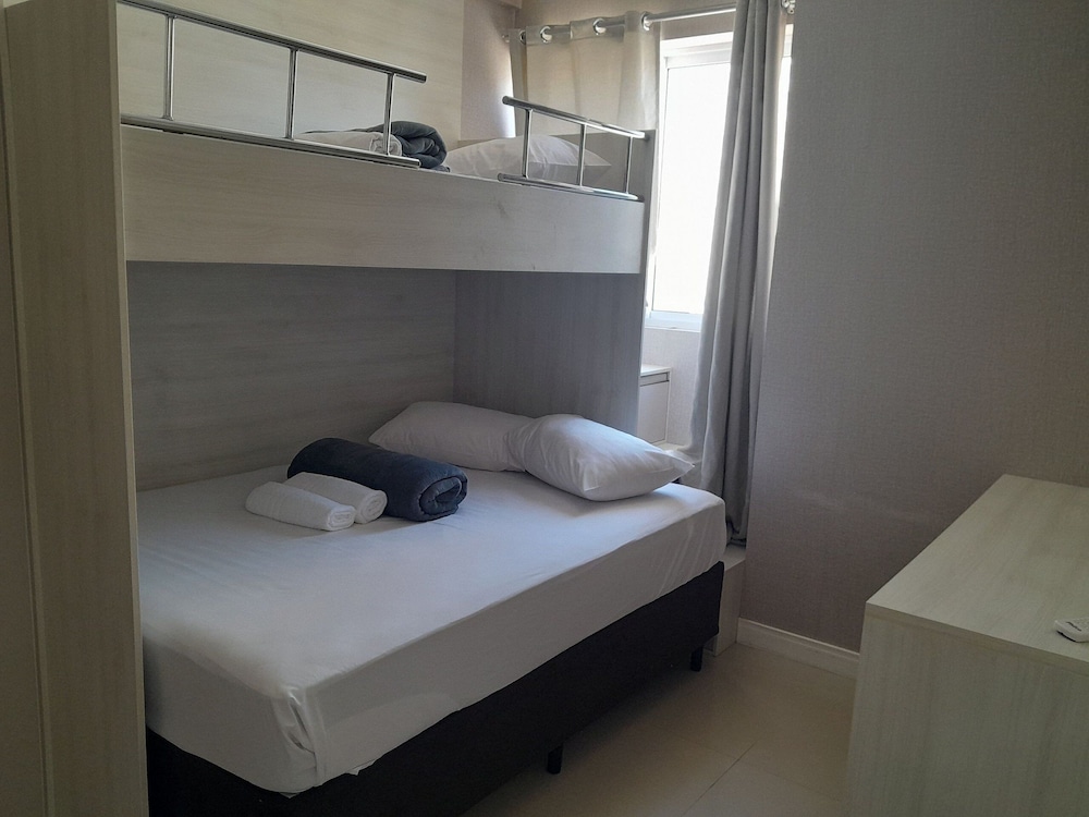 Apartment Sea View 500 m From the Beach Roo0401