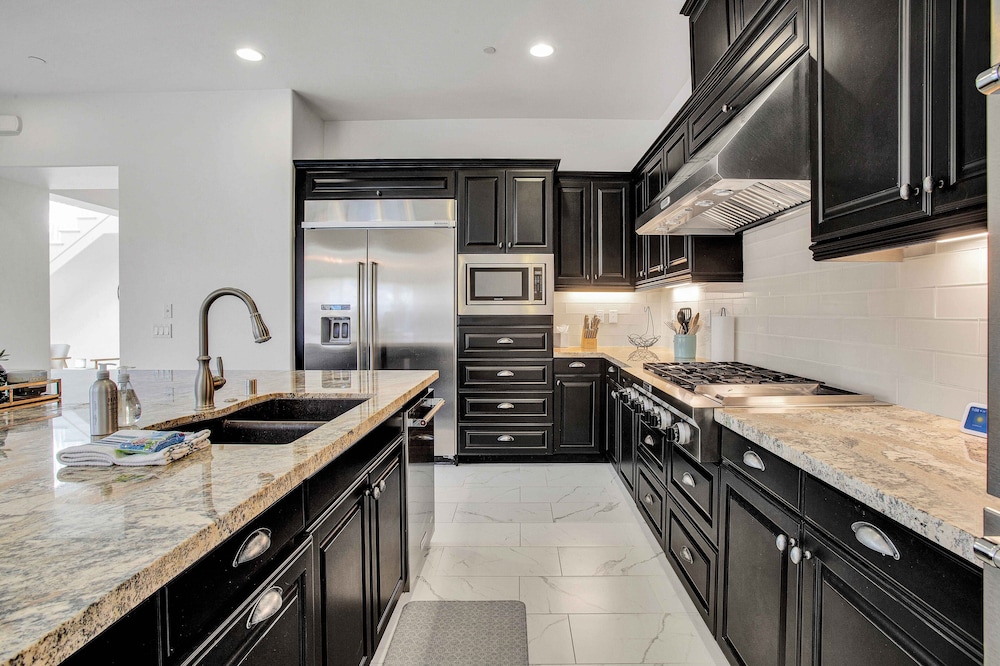 PGA Signature Lux Estate