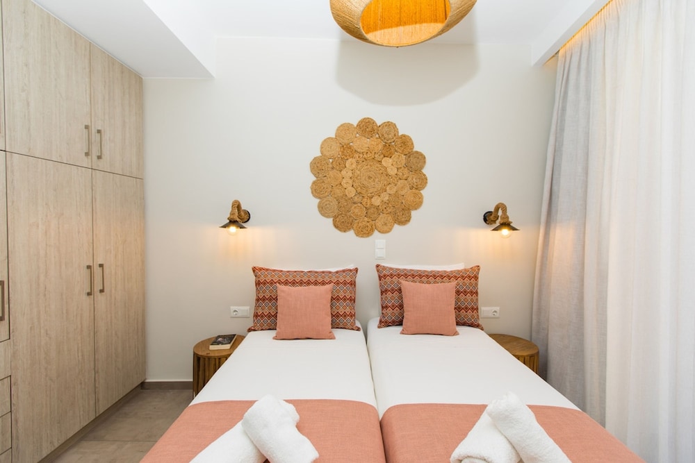 Ekaterini Luxury House