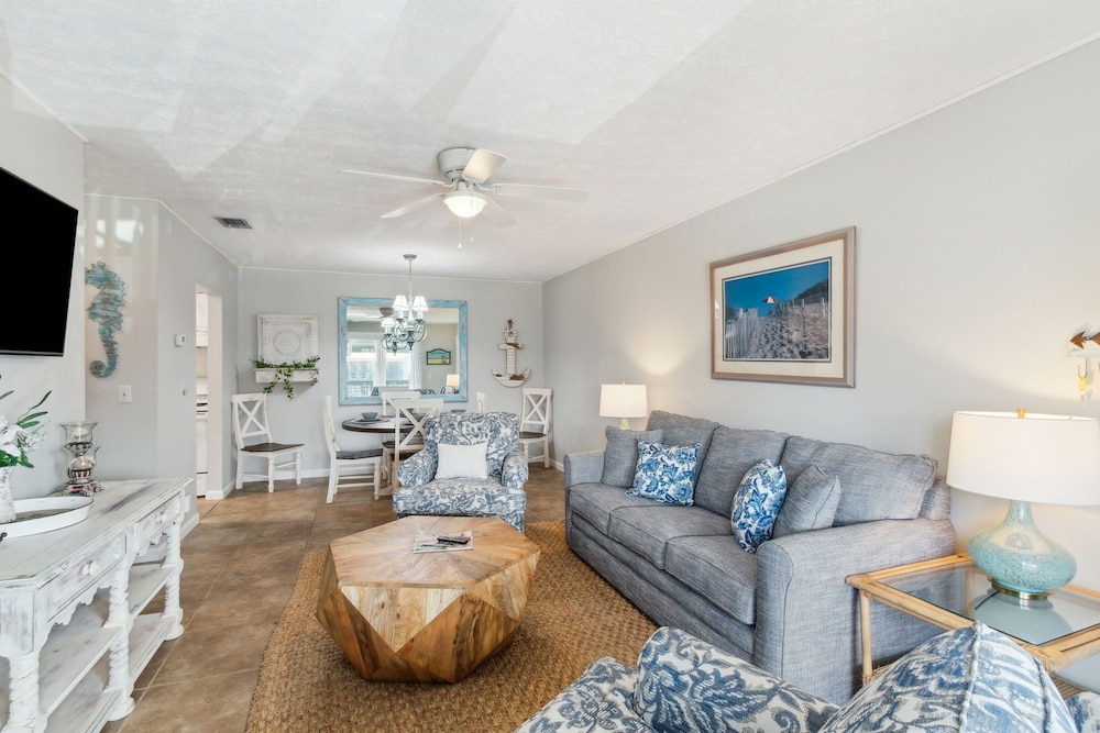Fernandina Shores 6392 2 Bedroom Condo