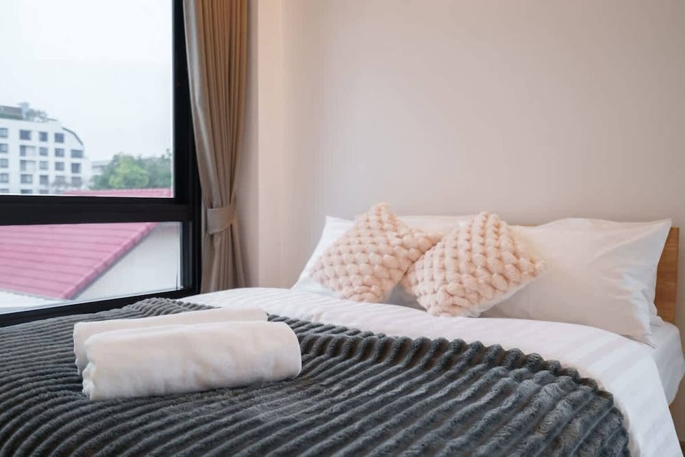 Ayas Retreat - Muji Ekkamai Pool Villa With 4 Bedrooms