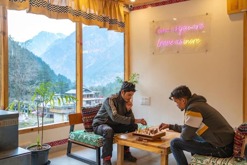 The Hosteller Shimla Valley View