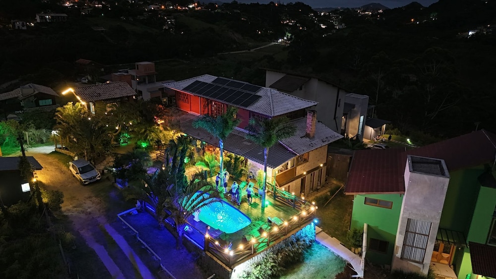 Bangalô House - Praia do Rosa SC