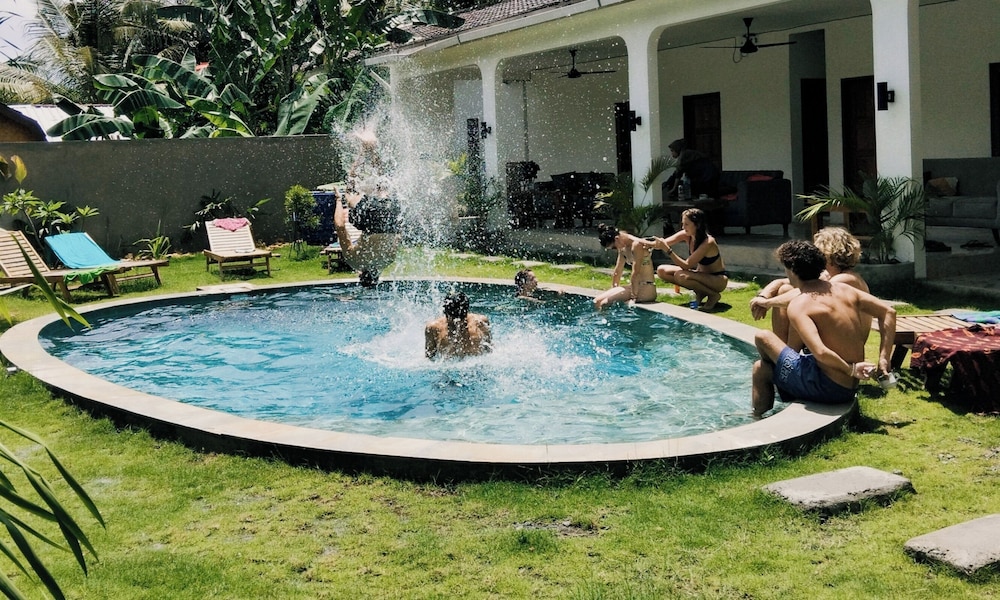 Wanderlust Hostel Kuta Mandalika