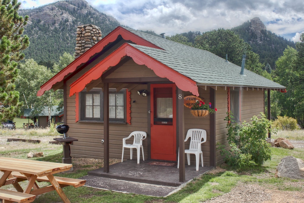 Tiny Town Cabins - Property Image 11