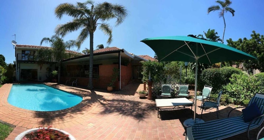 The Palms B & B