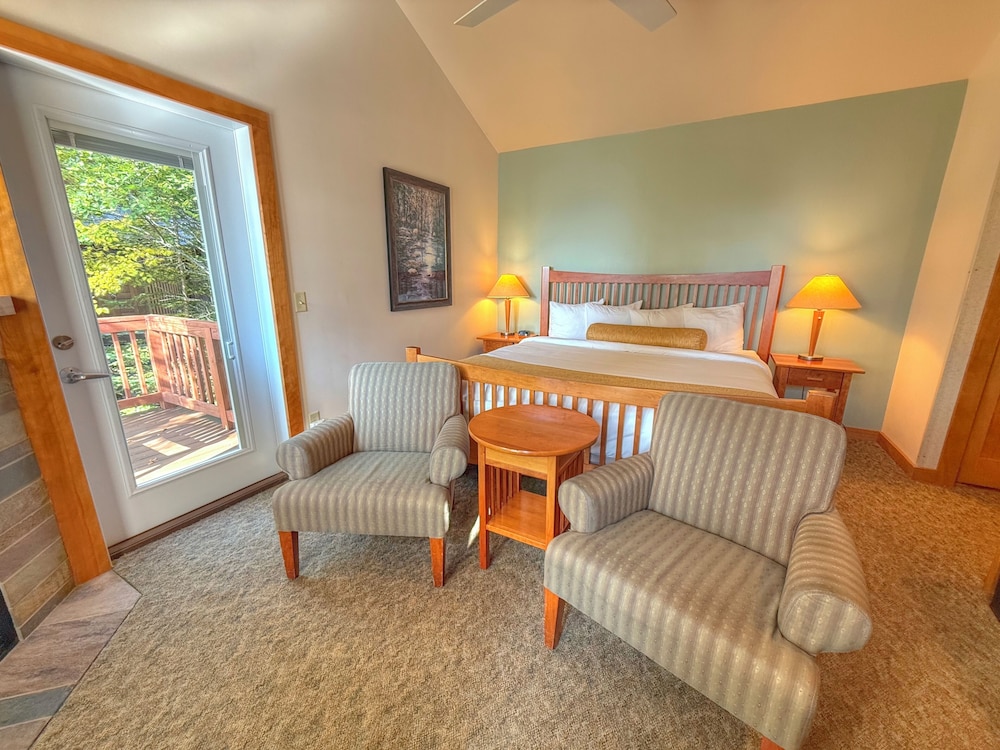 Poplar River Condos