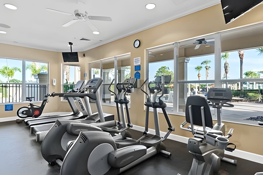 Windsor Hills 5BR 5min to Disney + Pool