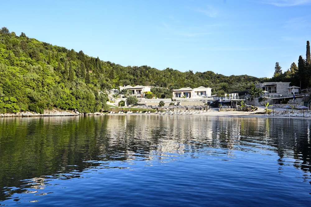 Karvouno Villas