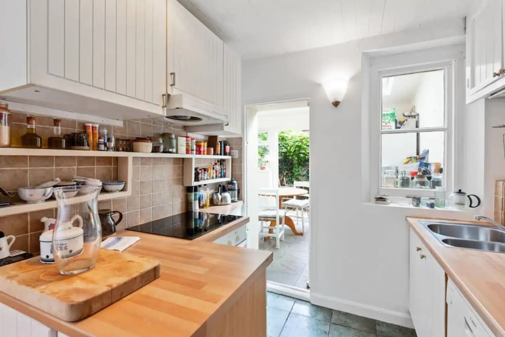 Charming 1 Bedroom Flat in Hammersmith