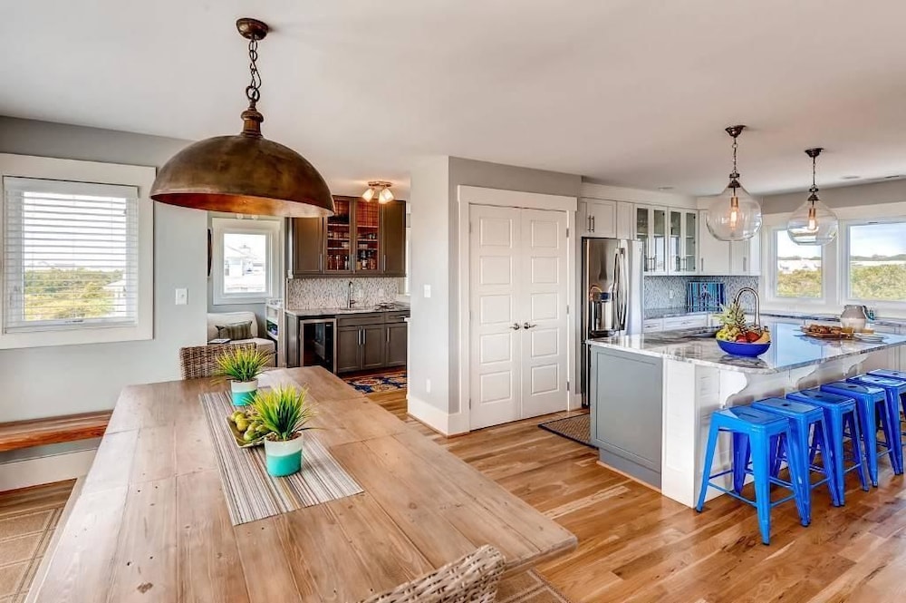 Hat Trick 4 Bedroom Holiday Home By Bald Head Island