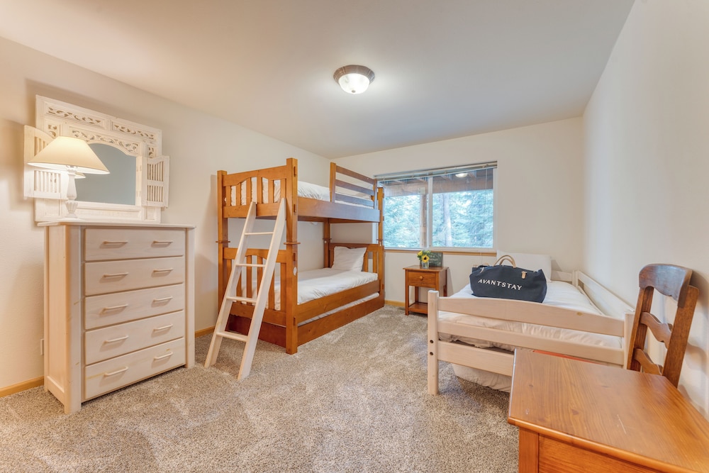 Tahoe Vista by Avantstay Central Location + Patio