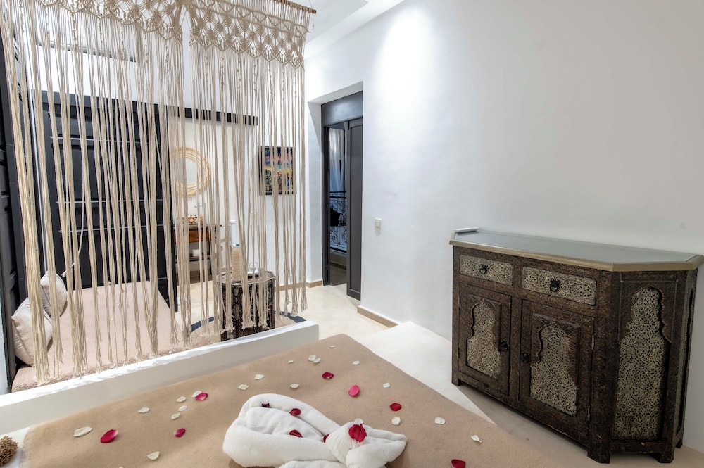 riad dar yousra