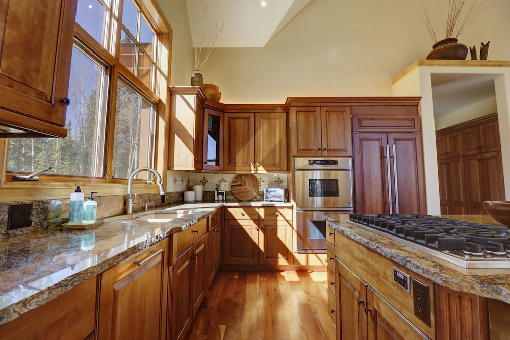 Peakside Escape 178 3 Bedroom Home