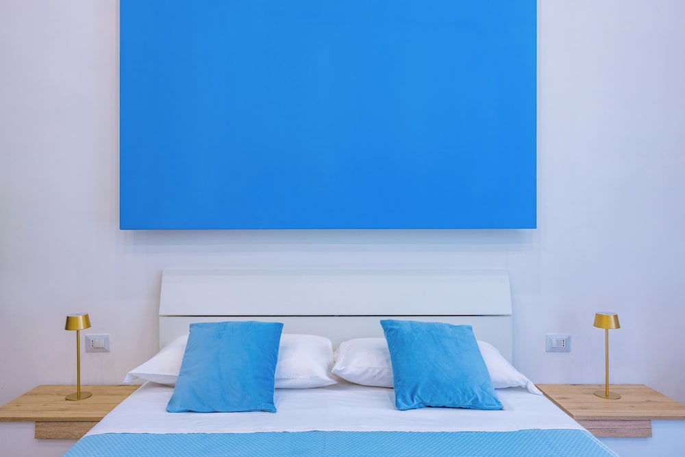 Essentia Home