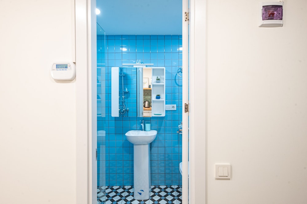 HB apartments Irakli Abashidze
