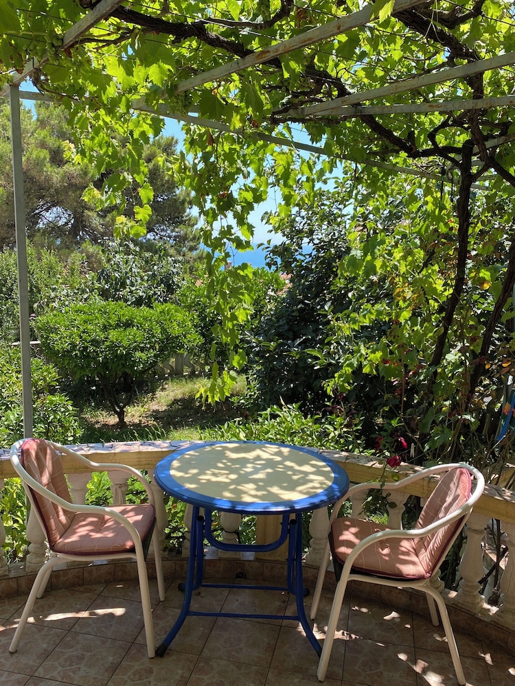 Entire Private Apartment in Ulcinj view 3