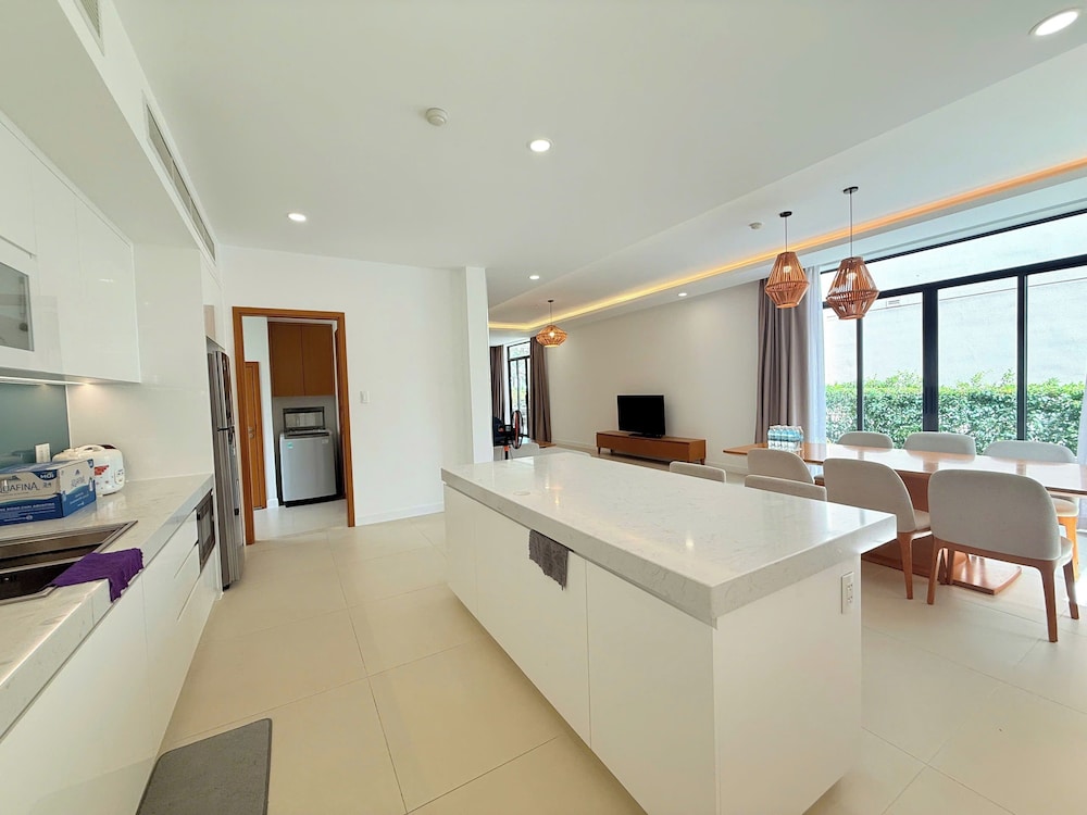 Deluxe Villa Beach Front