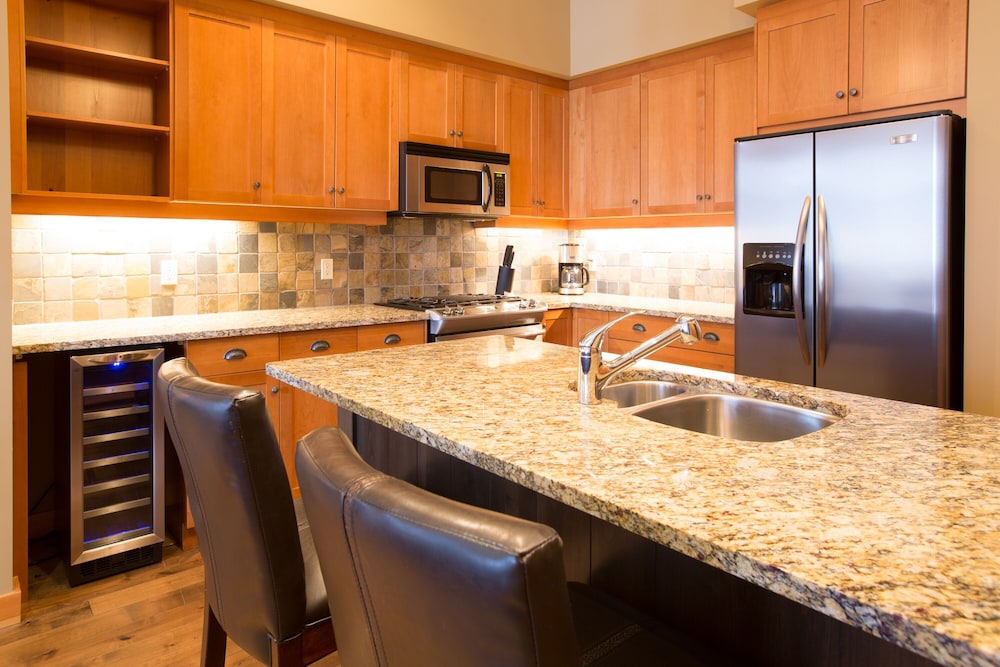 Red Mountain Resort - Image 4