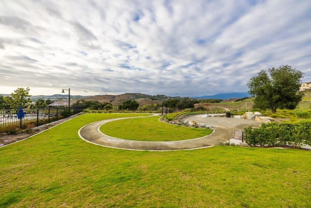 @marbella Lane -amazing 5BR Home in Rancho Mission