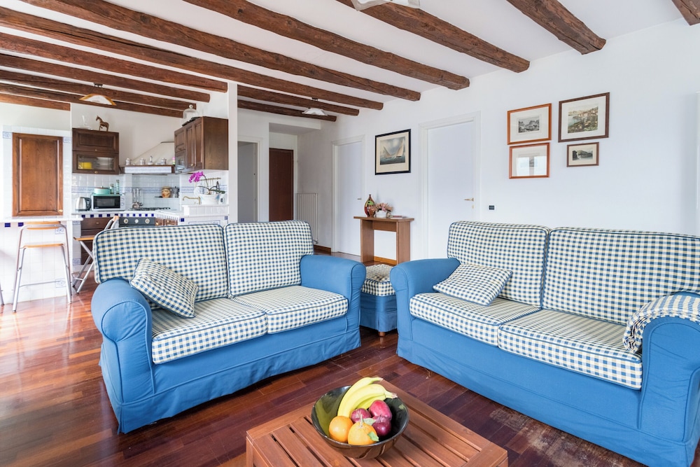 Dreaming Terrace by Rent all Como