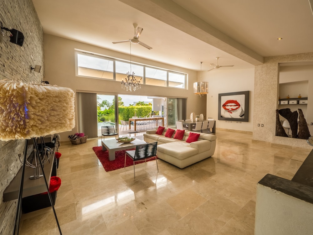 Villas Agua Dulce