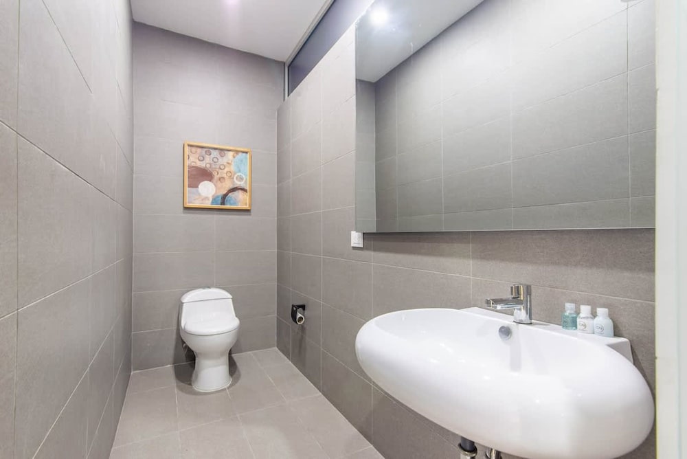Luxury 4BR in Usaqu n