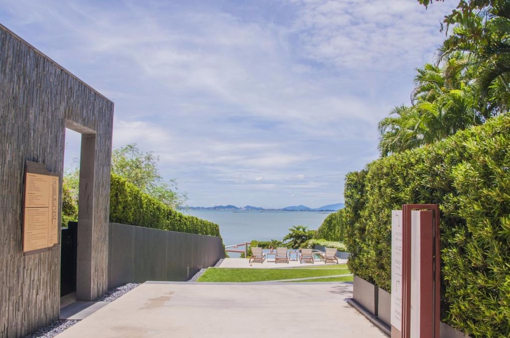 Baan Plai Haad Beachfront Condominium