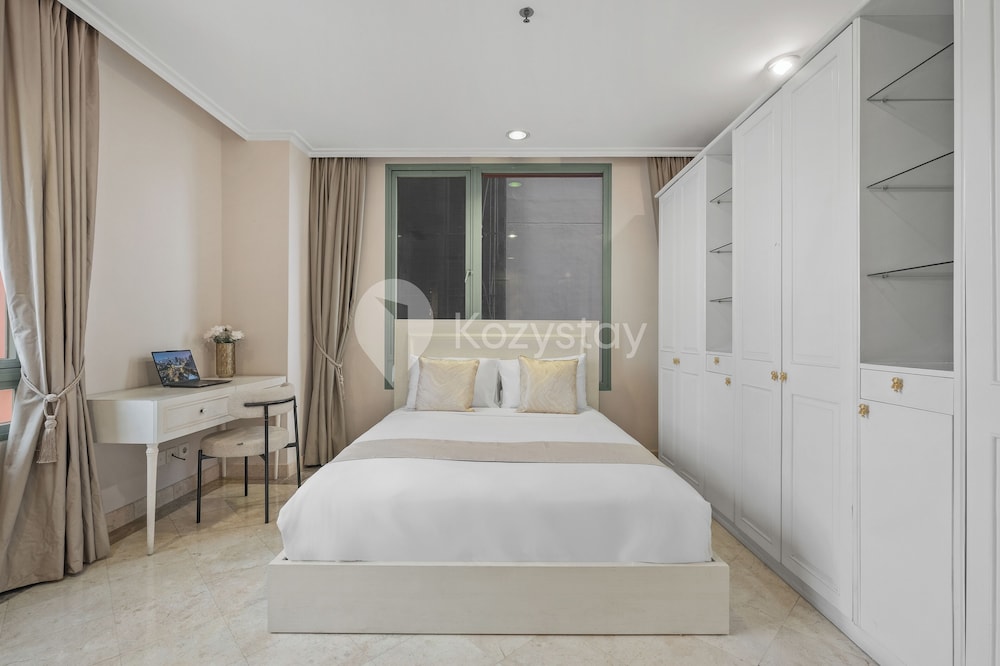 Brassia by Kozystay - Thamrin