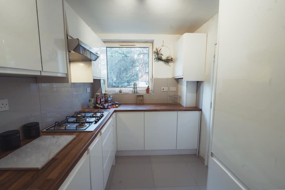 1 Bed-park View-balcony-wifi-pet Friendly