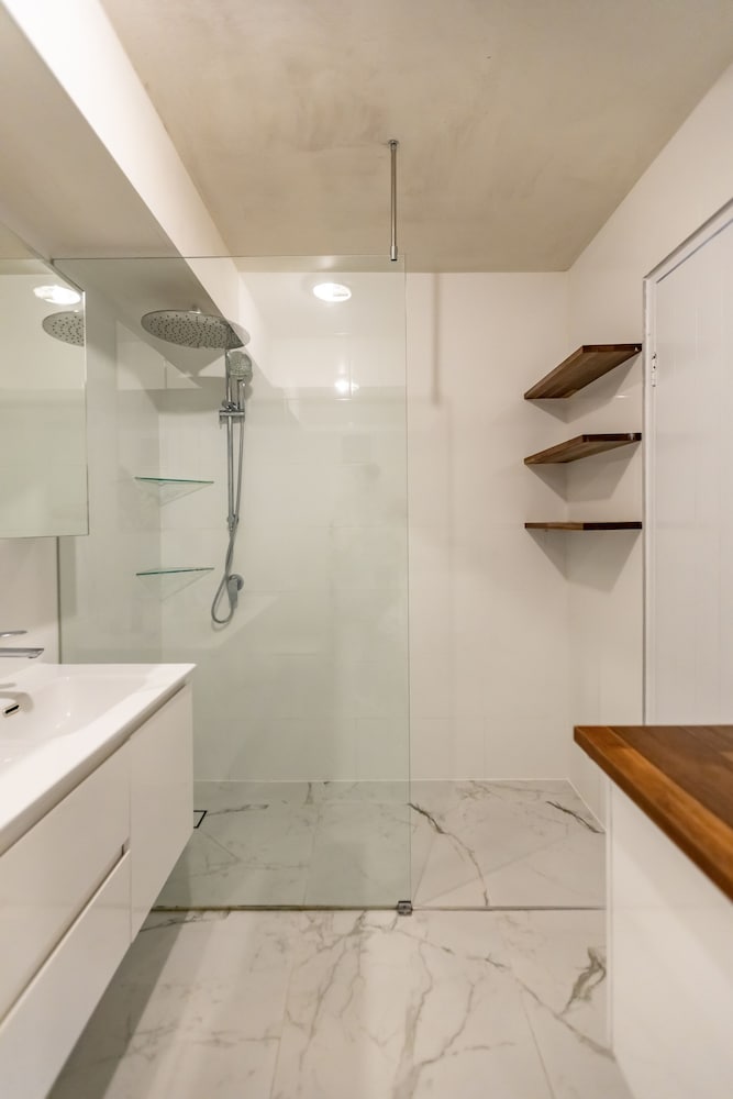 Surfers Paradise Vacations - Condor Ocean View Apartments managed by Gold Coast Premium - Property Image 119