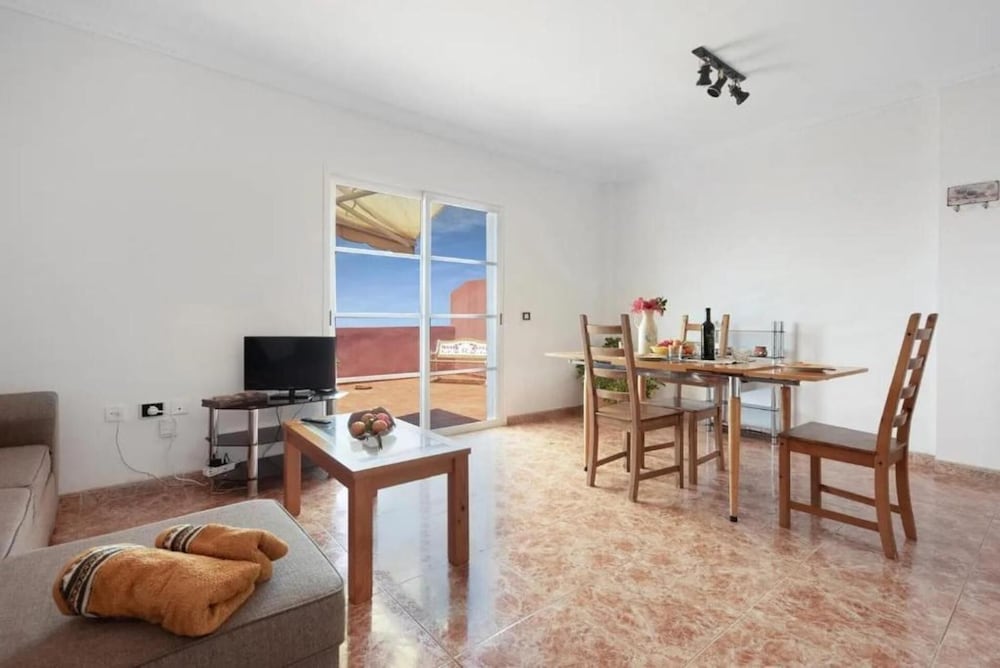 2-bed House Sleeps 4 With Free Parking