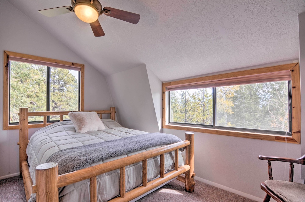 Duck Creek Village Cabin w/ Deck on Half Acre view 5