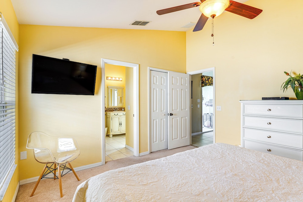 16 Mi to Disney: Home w/ Game Room & Pool