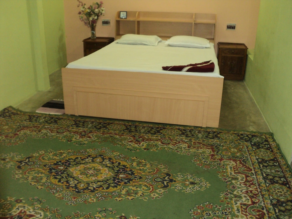 Royal Guest House