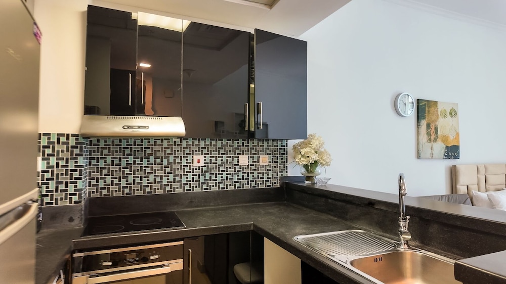 Silk Valley - Chic Studio Close to Beach