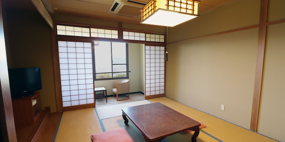 Yakushidaira Akanejyuku