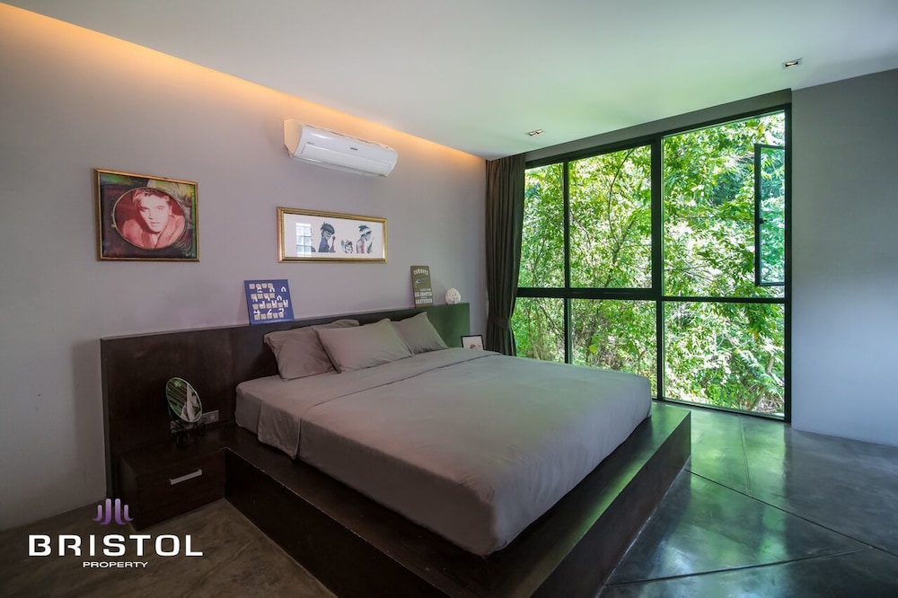State Of The Art 4 Bedrooms Sea View Pool Villa by Bristol view 4