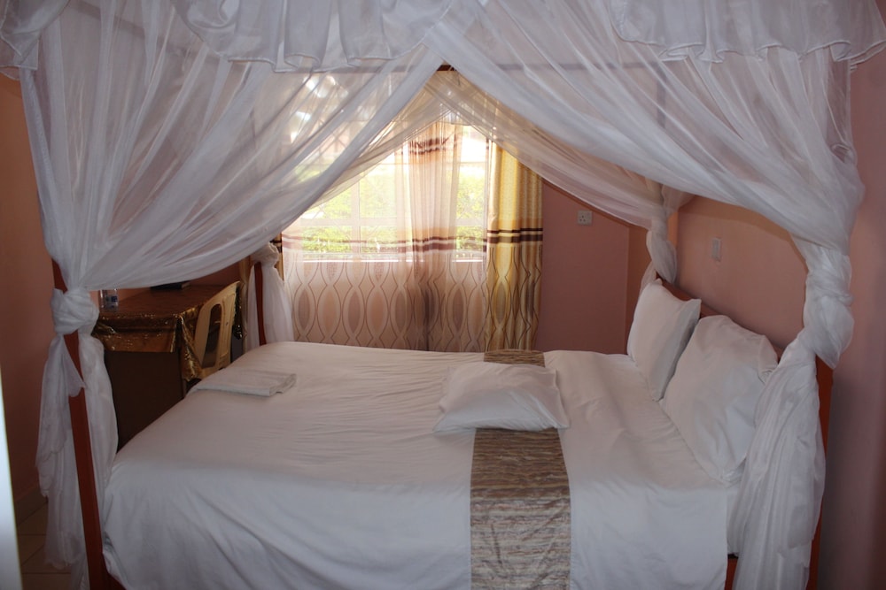 Salient Guest House