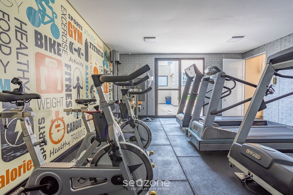 1 Bedroom Apartment with pool 600m from Moema/SP metro station NPZ093