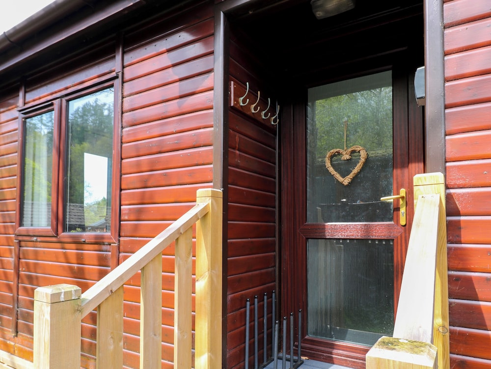 Hill Lodge
