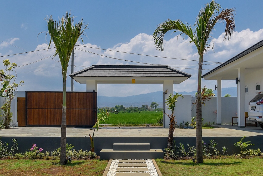 Villa Serenity view 5