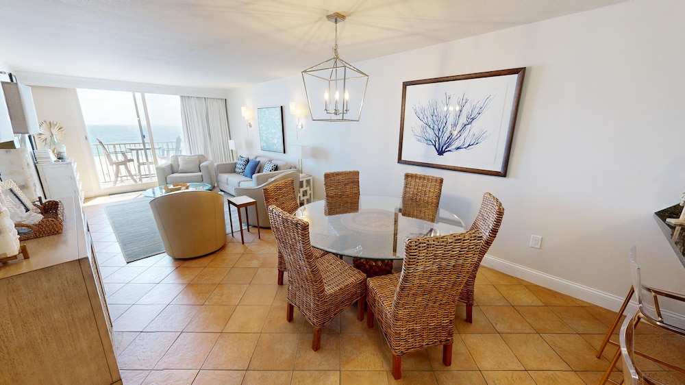 Destin On The Gulf 701 2 Bedroom Condo