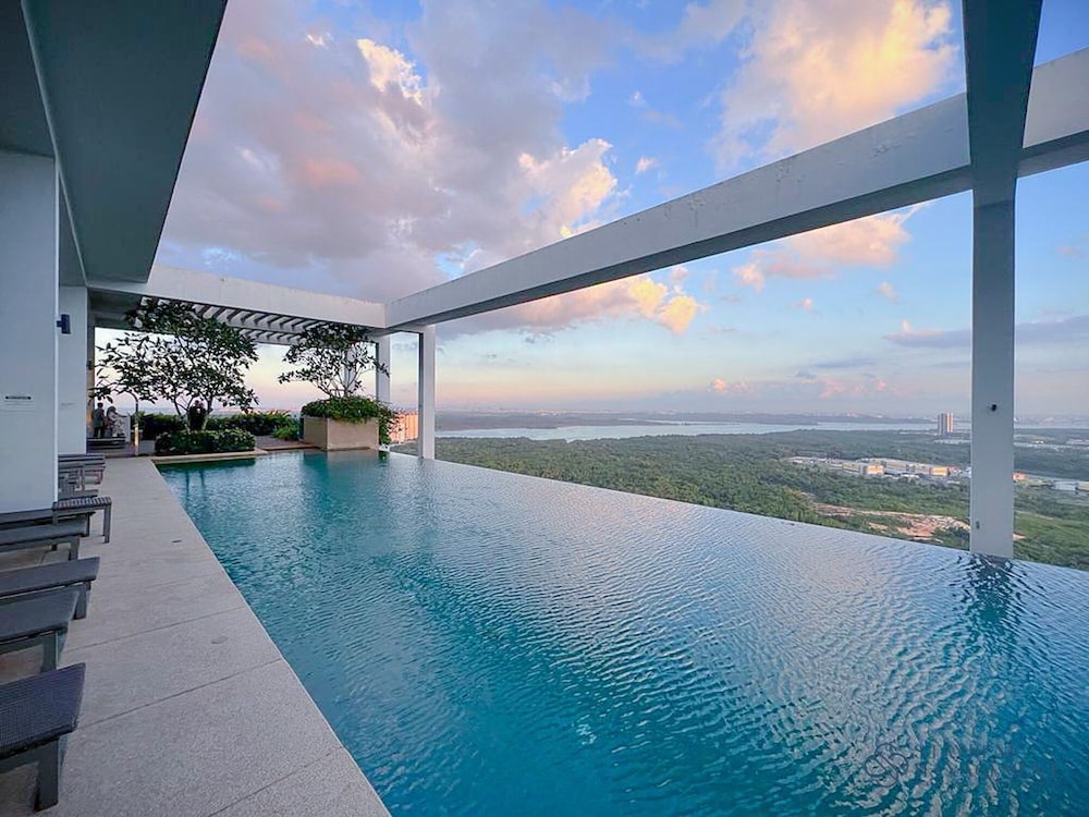 Iskandar Residences By Stayrene photo 2