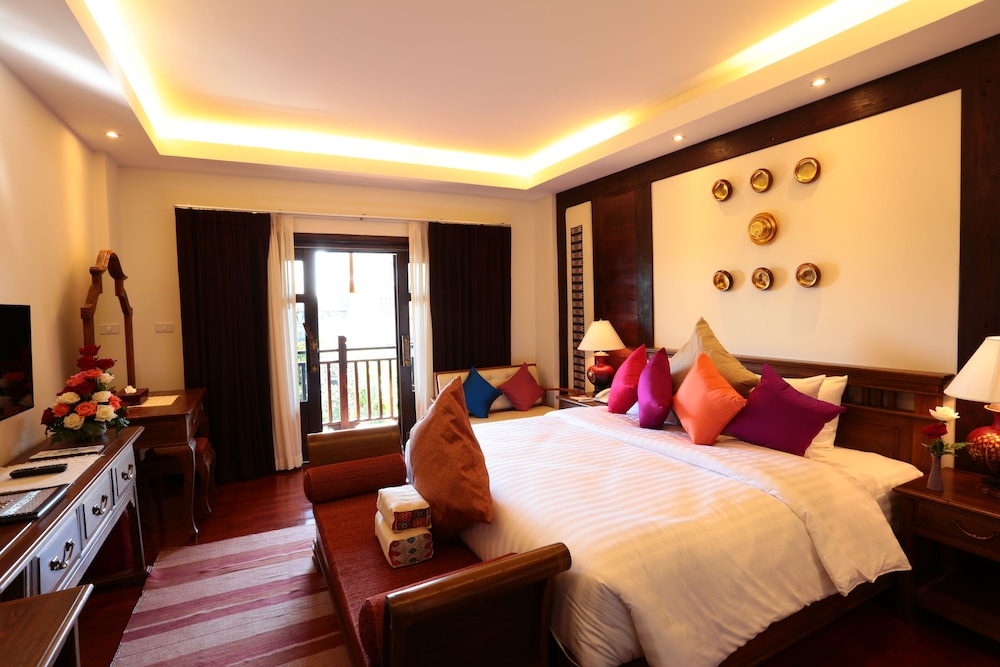 Viang Thapae Resort