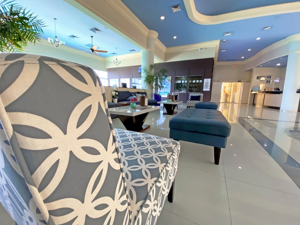 Simpson Bay Resort Marina & Spa 6