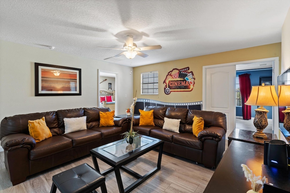 Championsgate Resort 8 Bedroom Pool Home with Spa 8 Home