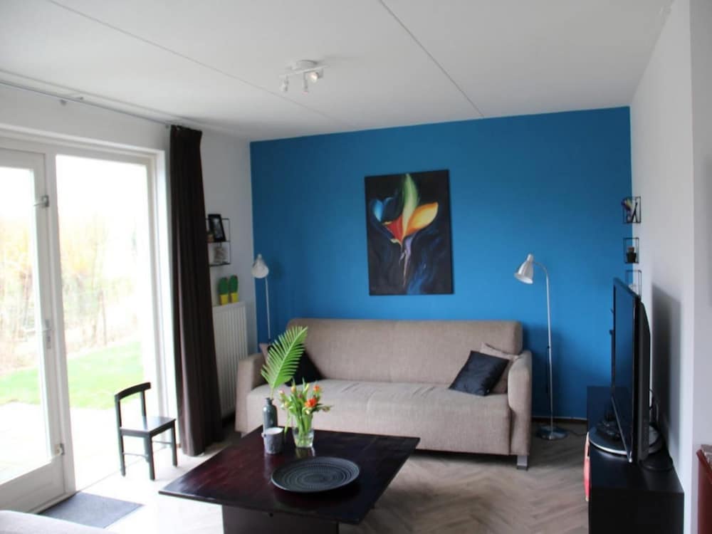 Bungalow in Breskens Near Beach and Lighthouse