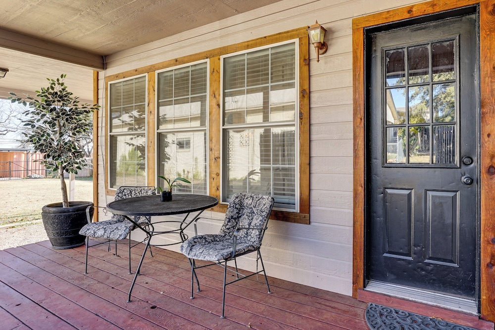 Walk to Shops: Centrally Located Fort Worth Home